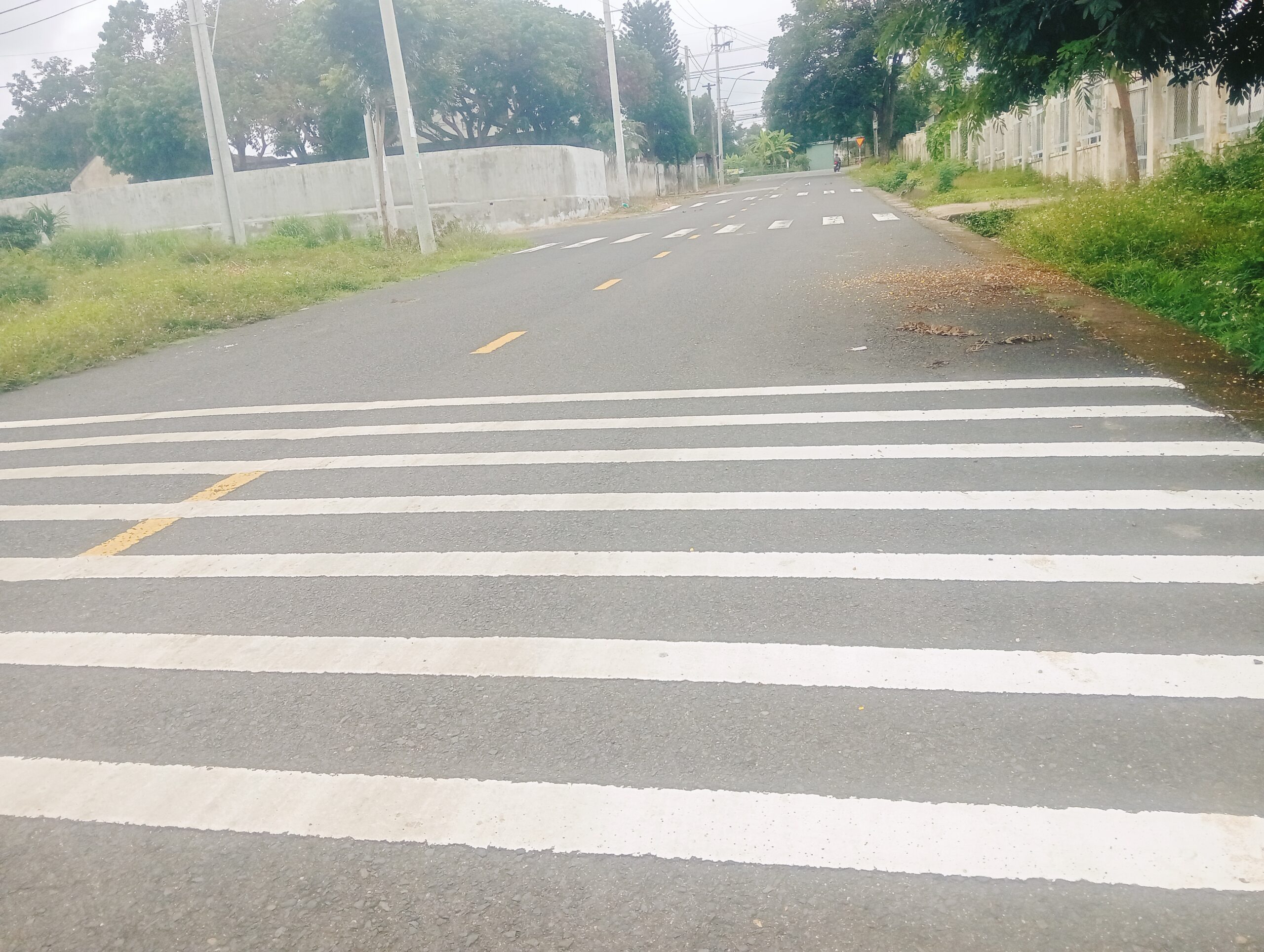 🏡 CHÍNH CHỦ BÁN LÔ ĐẤT ĐẸP – ĐƯỜNG HỒ VĂN HUÊ – TP KON TUM 💰 Giá chỉ 1 tỷ 050 triệu – Sổ hồng riêng – Xây dựng ngay – Mua là lời .